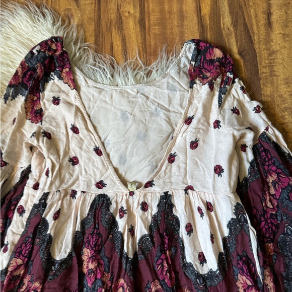 Free People Boho Floral Wide Sleeve Deep V Back Mini Dress - Picture 6 of 6